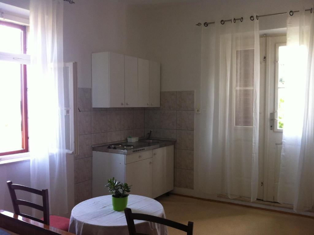 Apartments Skrivaneli Jelsa (Hvar) Quarto foto